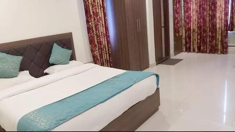 Hotel Mm Continental Varanasi